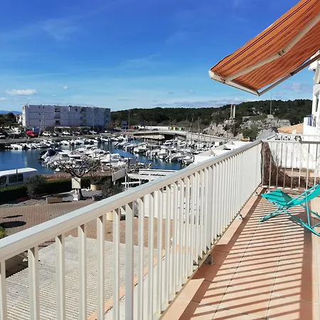 Superbe Appartement Avec Vue Sur Mer Et Port, Parking Prive Saint-Pierre-la-Mer  Exterior photo